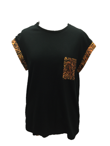 Black Tee with detailed pocket and sleeve Print